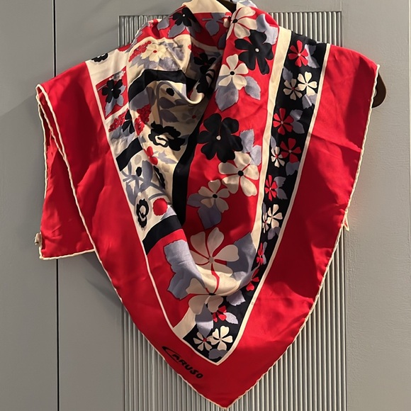 Vintage - Liberty of London "Caruso" Silk Scarf - Picture 6 of 6